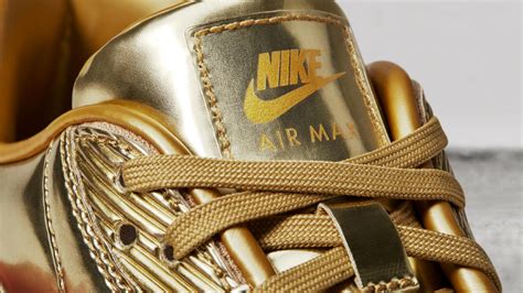 nike gouden|Amazon.com: Nike Gold Sneakers.